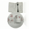 Pachet pomana model flori de garofiță Roz 6 Farfurii+6 Cani+6 Linguri/Furculite & 6 Prosoape