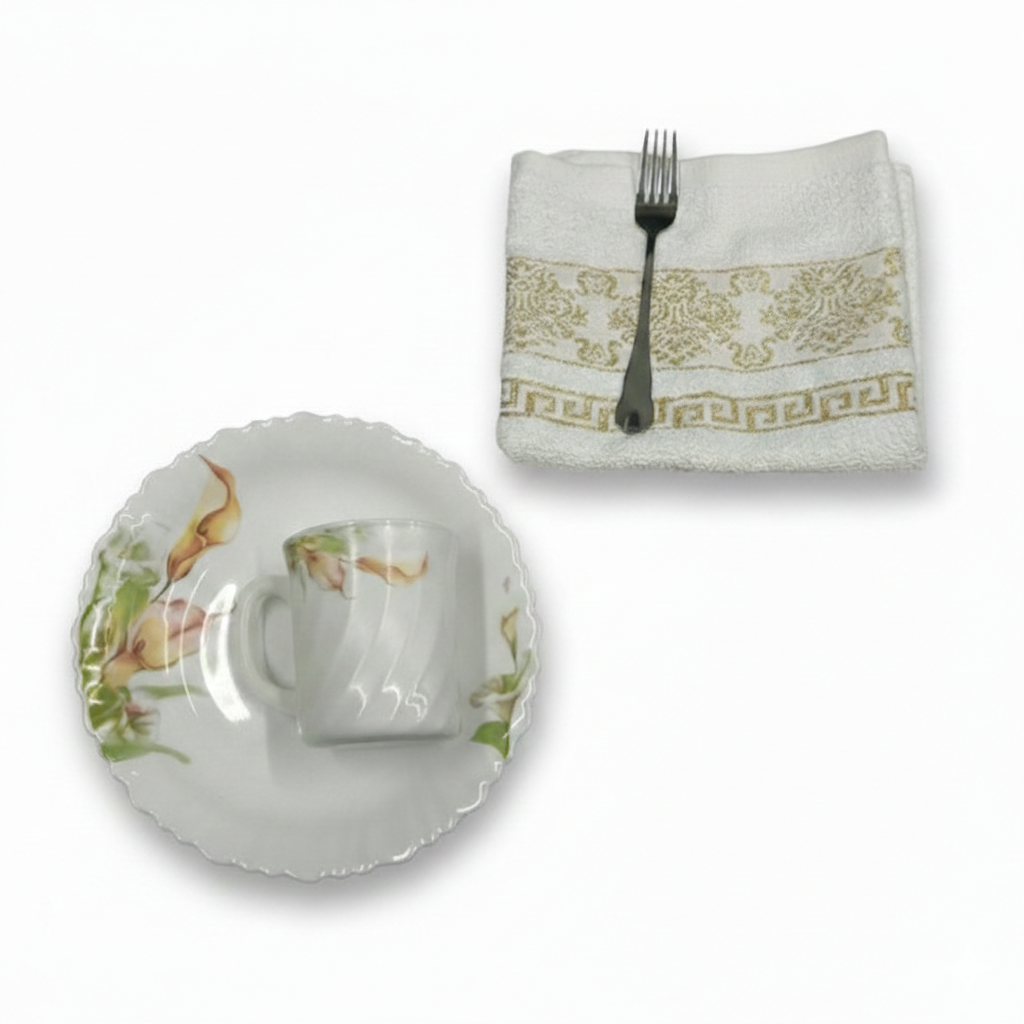 Pachet pomana model Flori de Cală galben pal 6 Farfurii+6 Cani+6 Linguri/Furculite & 6 Prosoape